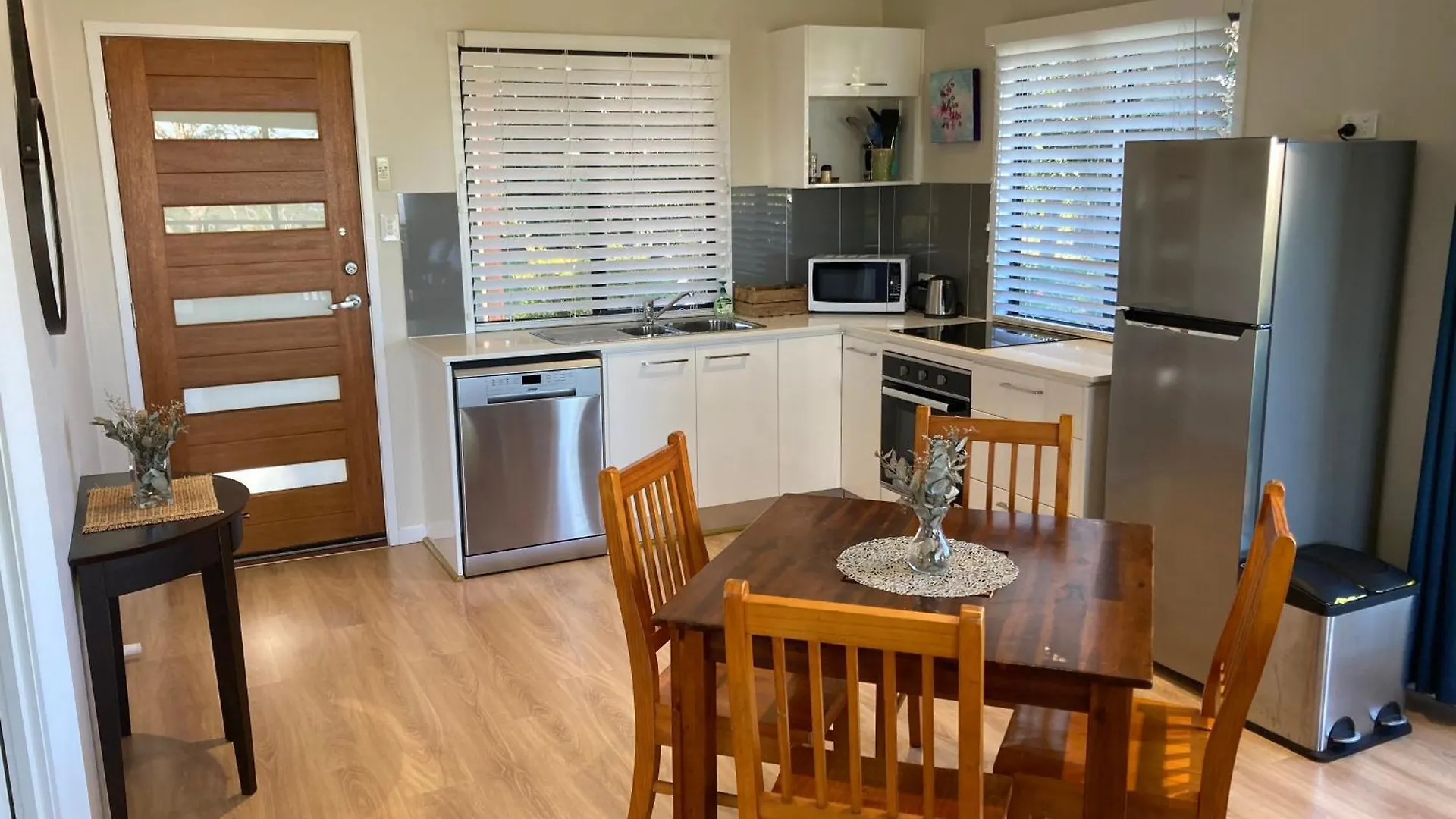 Feriehus White Cedar Cottage Booroobin